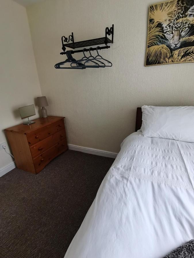 Gwynedd House Flat 2 *